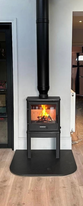 Free standing bassington stove