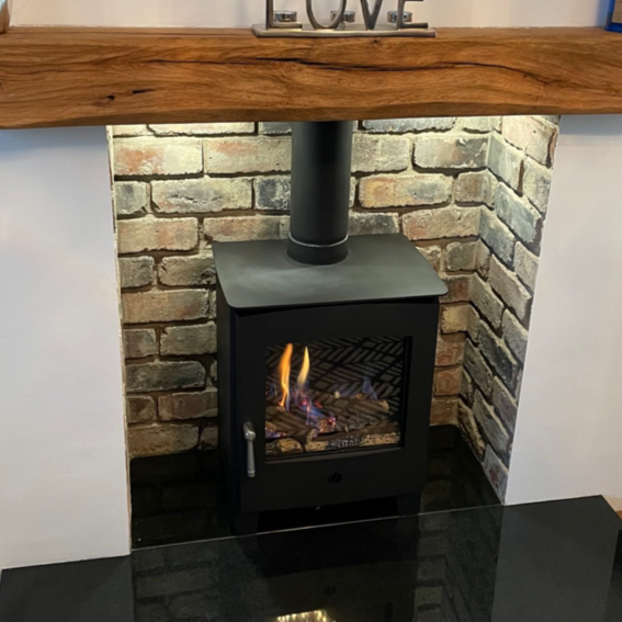 CRYSTAL GAS STOVE FULL SUITE FITTED
