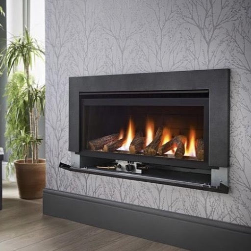 Boston wide hole in wall gas fire (manual control)